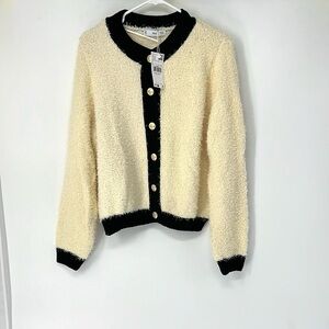 MNG NWT CONTRASTED BUTTONS JACKET women’s large